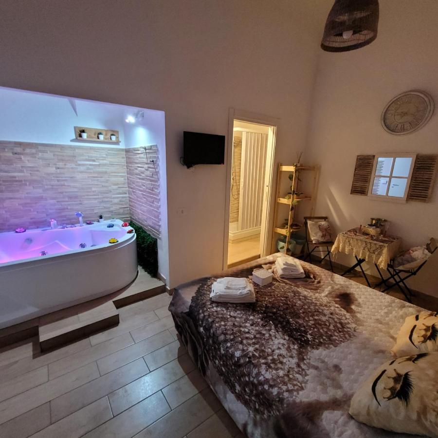I Gradini Dell Eden Otel Napoli Dış mekan fotoğraf