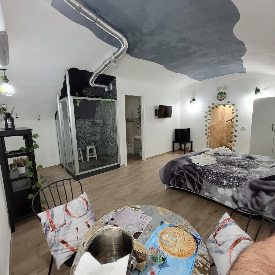 I Gradini Dell Eden Otel Napoli Dış mekan fotoğraf