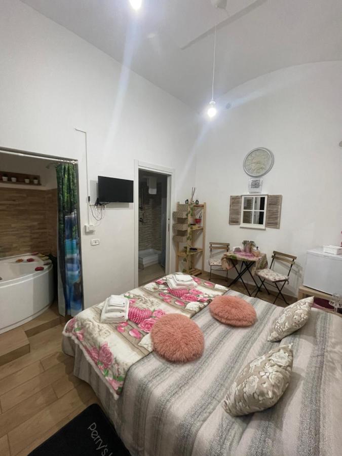 I Gradini Dell Eden Otel Napoli Dış mekan fotoğraf