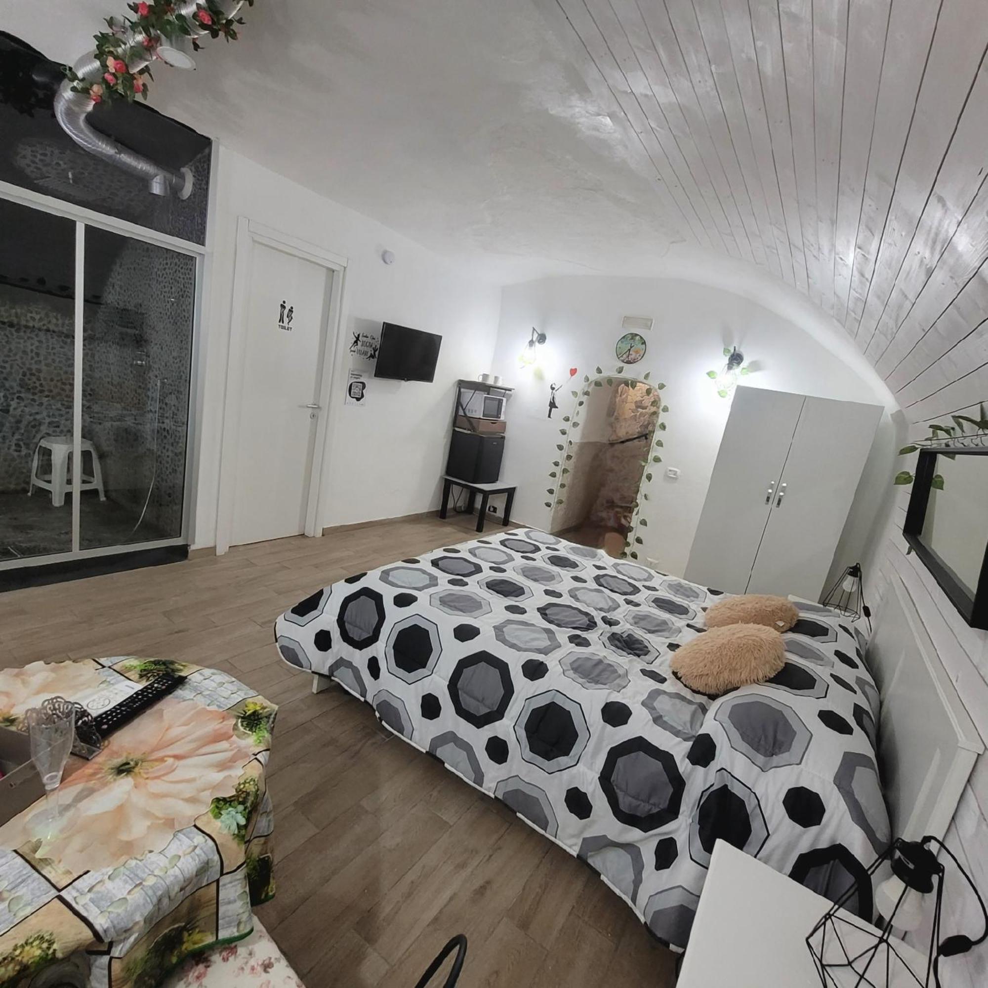 I Gradini Dell Eden Otel Napoli Dış mekan fotoğraf